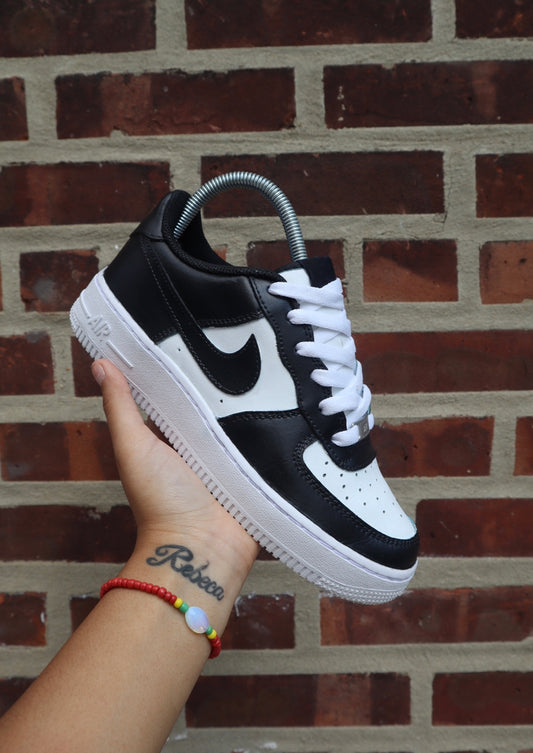 Tuxedo AF1